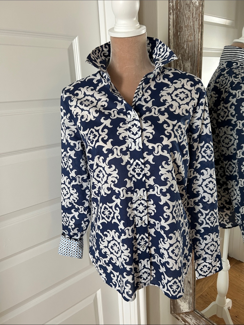 Talbots Blouse - Picture 1 of 11
